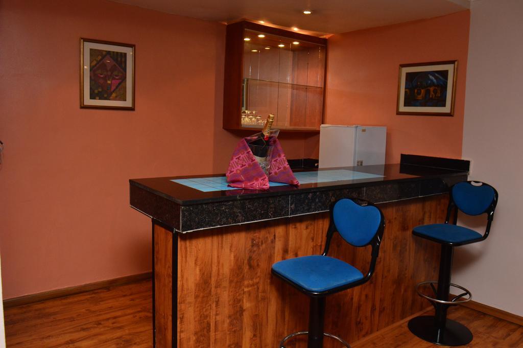 Golden Tulip Port-Harcourt Hotel Port Harcourt Szoba fotó